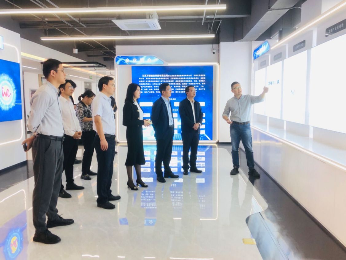 1697713832855477.jpg 1.jpg